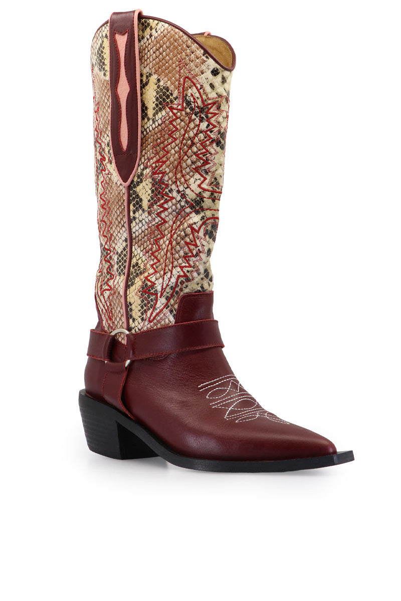 Texana Boa Atelier x Clara Pinto